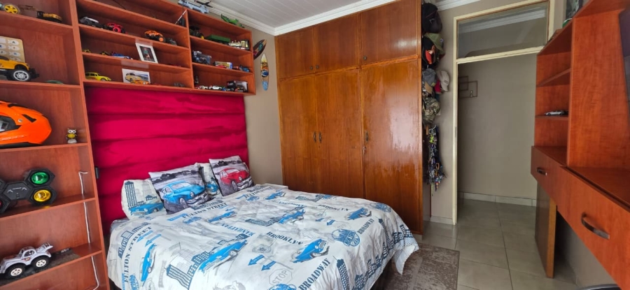 4 Bedroom Property for Sale in Jan Cillierspark Free State